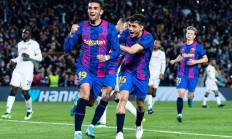 开云体育官网-巴萨赢得关键战役，击败瓦伦西亚的简单介绍