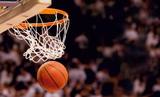 开云体育APP下载-赛道风云，雷诺车队轻取法拉利，诺里斯状态火热改写格局