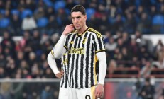 开云平台-包含尤文图斯遭遇长时间不胜压力增大的词条