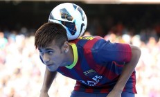 开云体育下载-赛道上的绝对主宰，诺里斯统治全场，迈凯伦绝杀哈斯车队