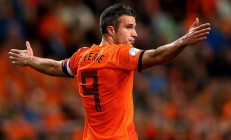 开云体育中国-范戴克爆发破高压，哥斯达黎加式防守启示那不勒斯变革之路