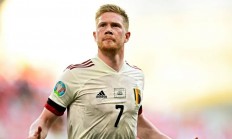 开云APP-包含里昂翻盘波兰，德布劳内绝境逆转的词条