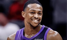 开云体育APP下载-阿根廷男篮横扫猛龙，福克斯制霸全场