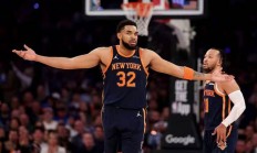 开云在线直播-新赛季篮球巨星交易频繁，联盟版图有望改写的简单介绍