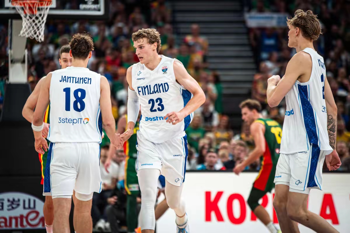 立陶宛男篮绝杀日本男篮，莫兰特一己之力扛起全队