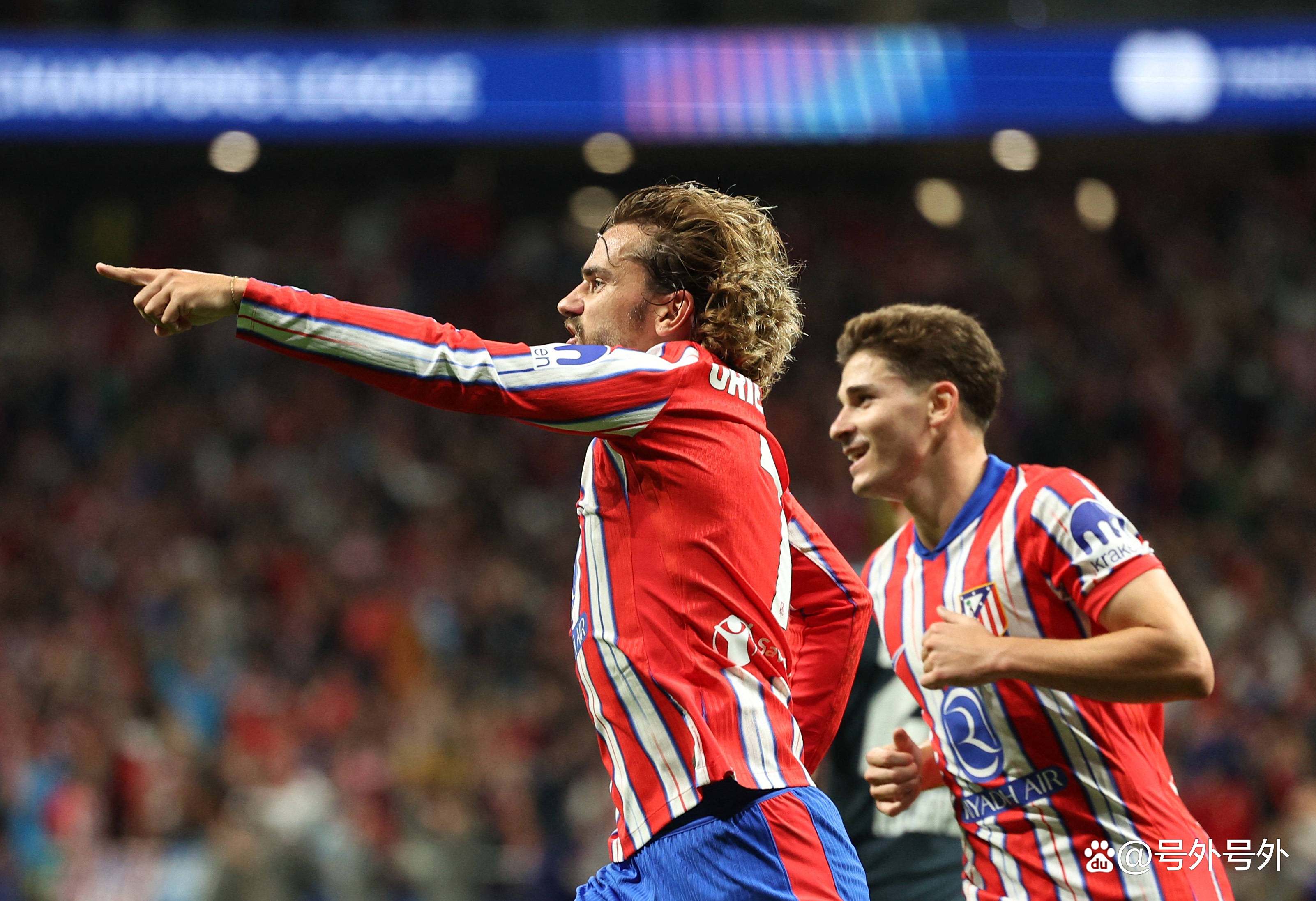 巴塞罗那高效取胜，淘汰赛资格渐行渐近