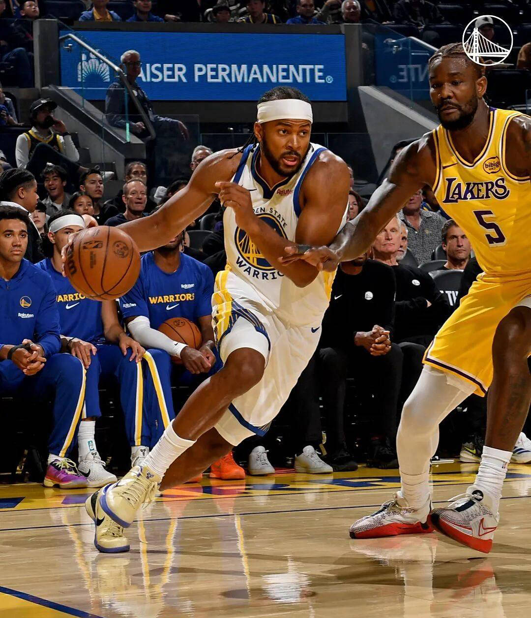 勇士遭逢连败,球迷担心球队状态的简单介绍 勇士遭逢连败,球迷担心球队状态的简单介绍