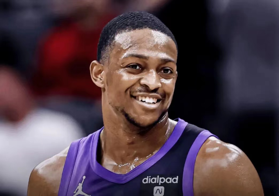 阿根廷男篮横扫猛龙,福克斯制霸全场 阿根廷男篮横扫猛龙,福克斯制霸全场