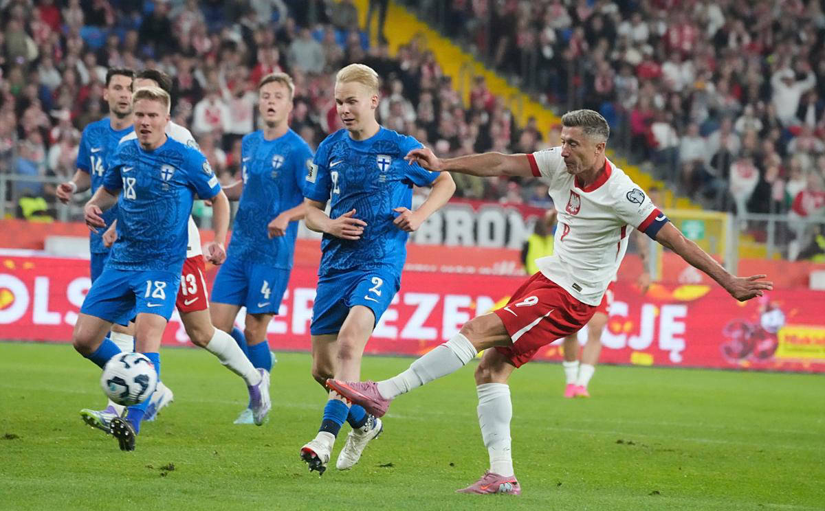 阿尔巴尼亚队在国际比赛中夺得重要胜利的简单介绍