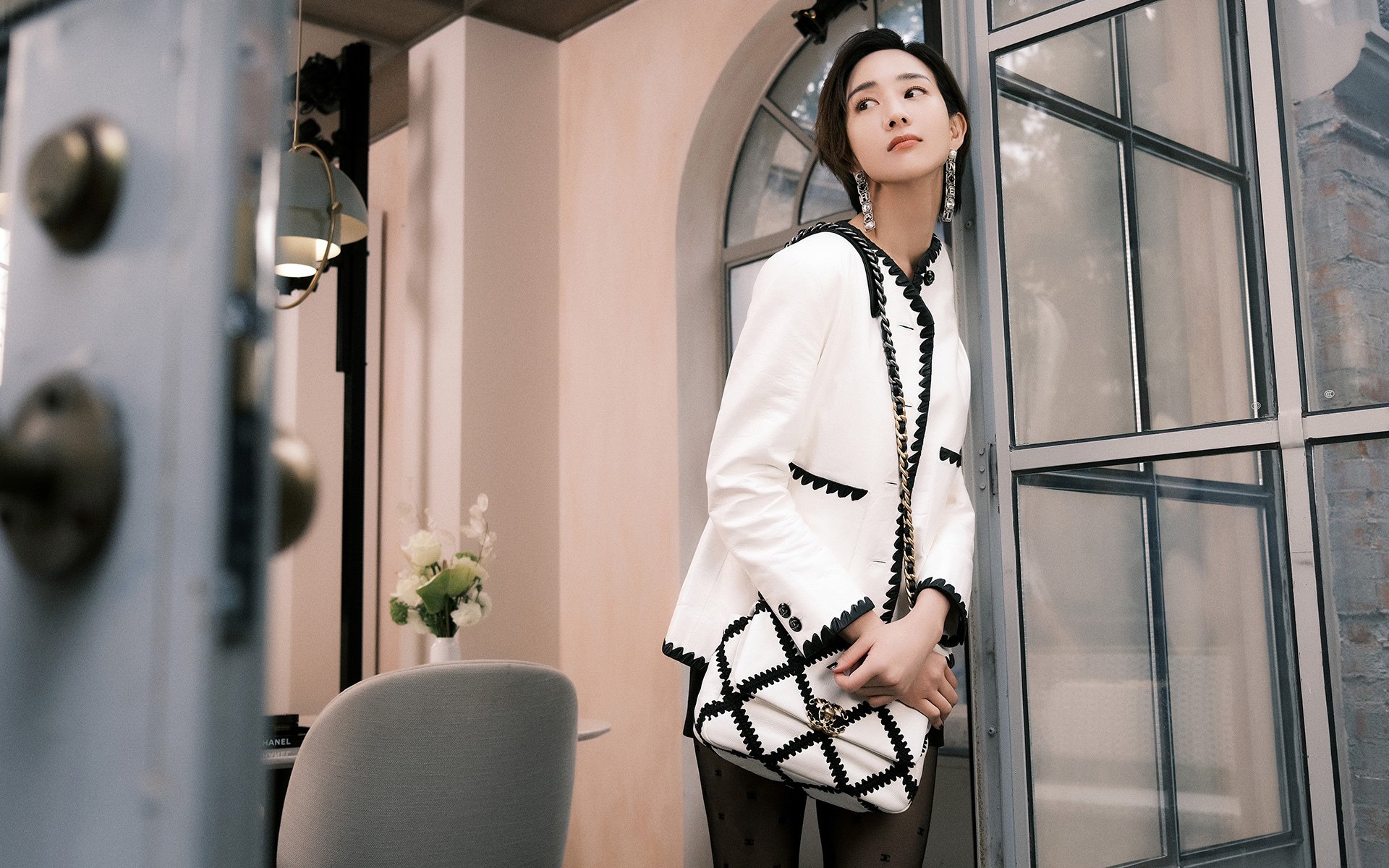 那不勒斯提前终结悬念，多特蒙德梦碎欧冠；帕尔默临危受命成关键先生