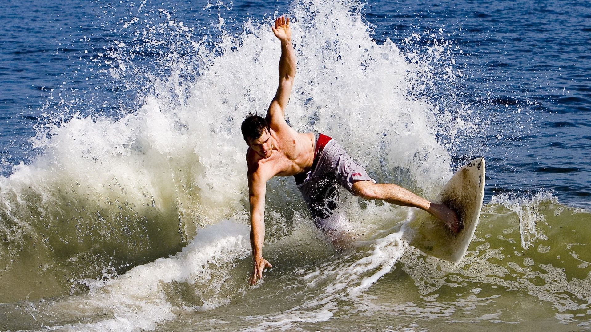 布伦森冠军级表现，勇士对阵掘金，见证新王崛起